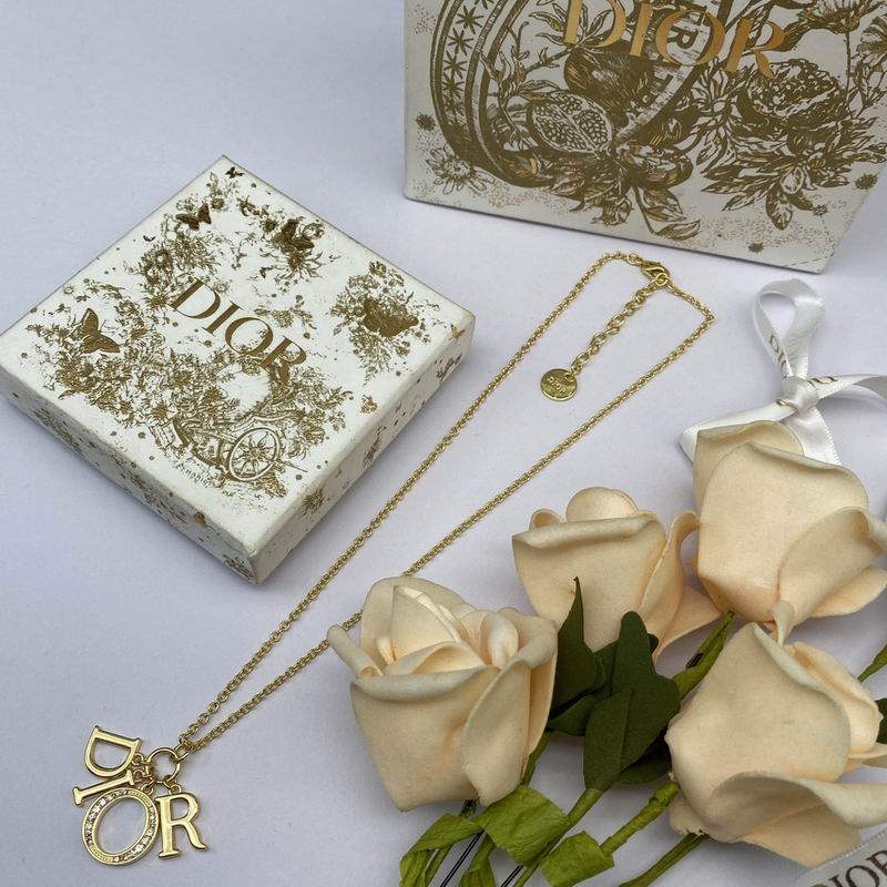 Dior Necklace 03lyr93